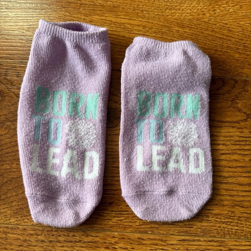 Born to lead socks